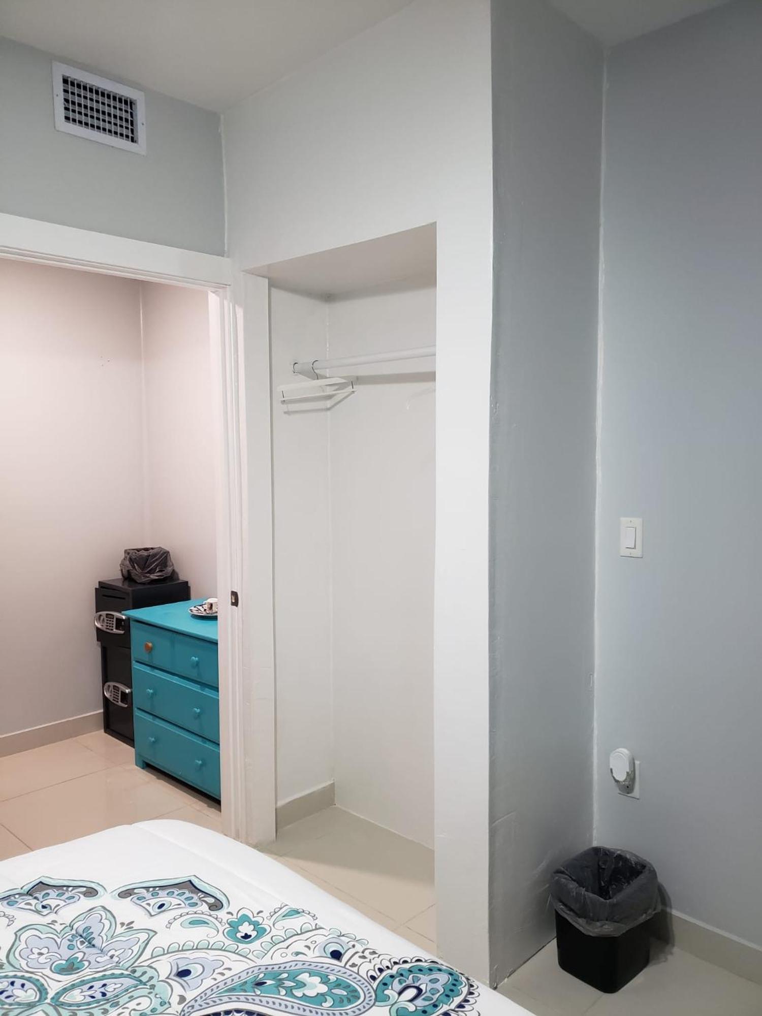 Апартаменты Lixylouis Minutes From Miami International Airport Princeton Экстерьер фото