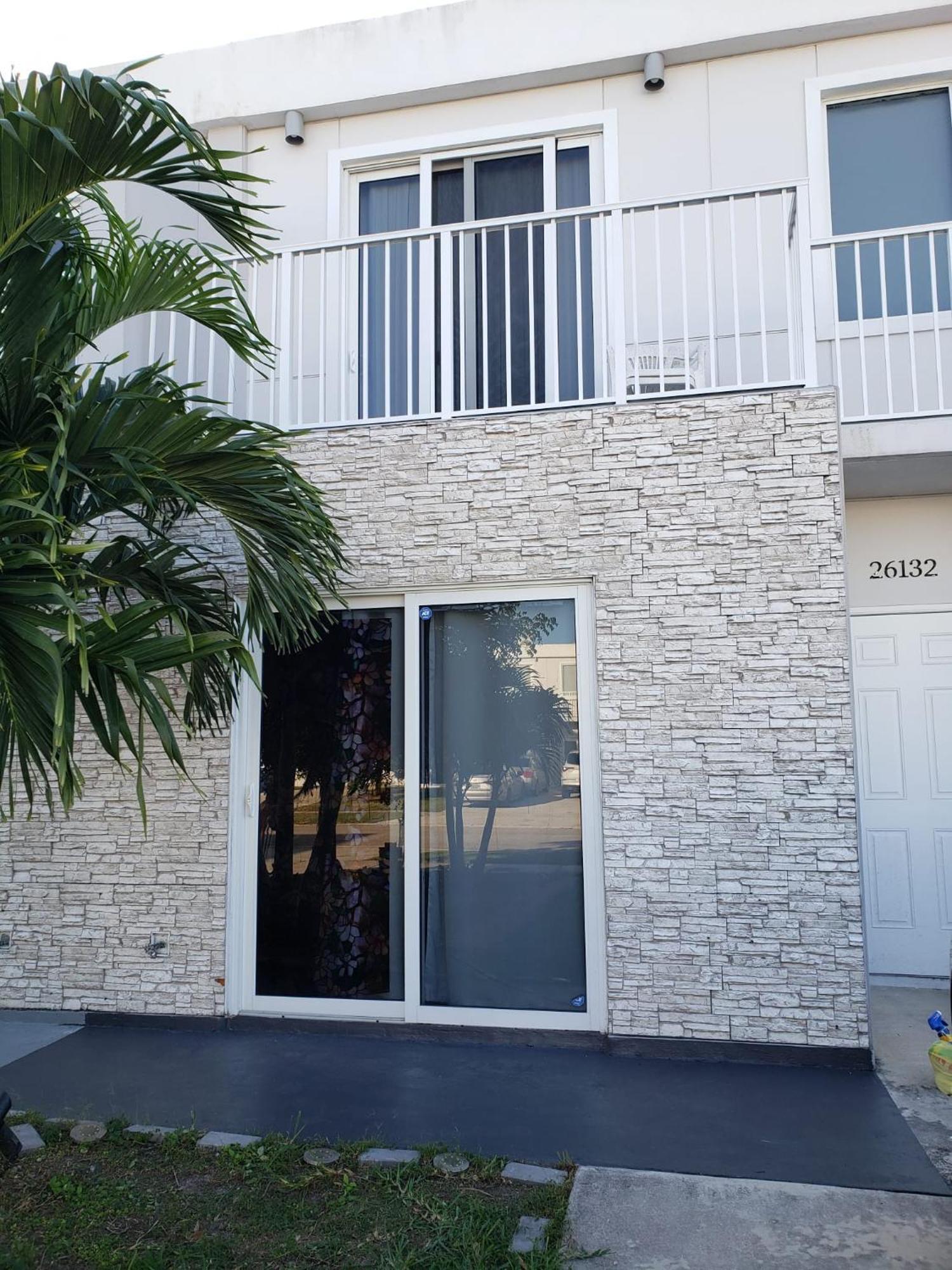 Апартаменты Lixylouis Minutes From Miami International Airport Princeton Экстерьер фото